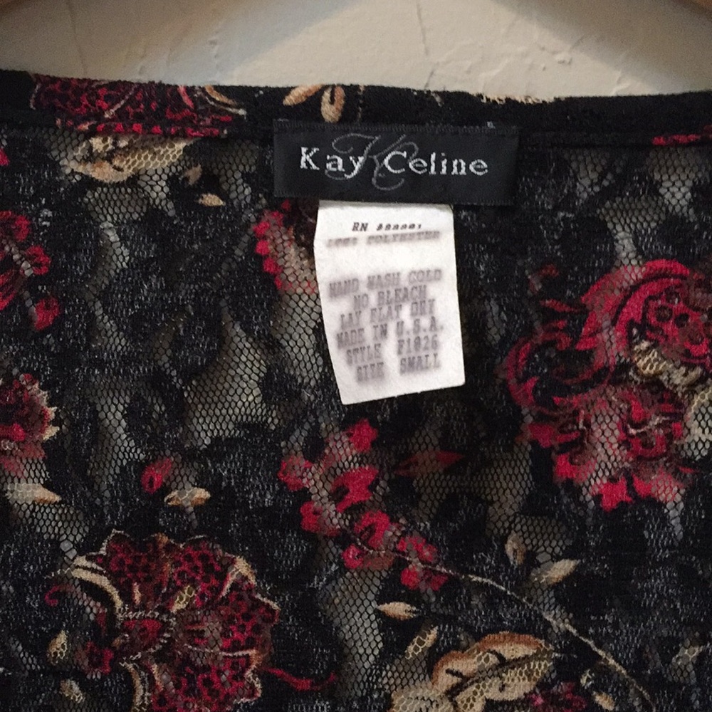 Lacy Stretchy Longsleeve Top - Picture 2 of 6